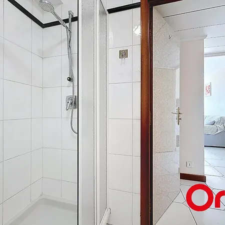 Avec Climatisation Et Vue - 2 Pers. - Fr-1-647-56 *