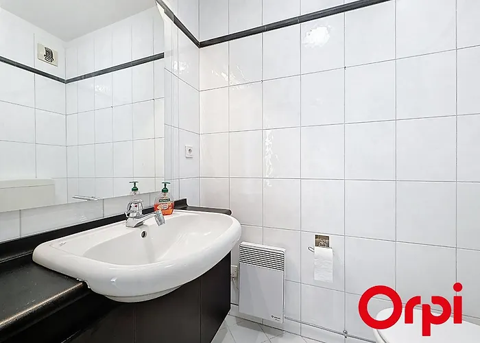 Avec Climatisation Et Vue - 2 Pers. - Fr-1-647-56 * Menton